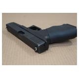 Glock 17 Gen 2 9mm Semi-Auto Pistol - 3 Magazines