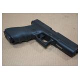 Glock 17 Gen 2 9mm Semi-Auto Pistol - 3 Magazines