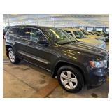 2011 Jeep Grand Cherokee Laredo 4x4 V8