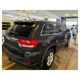 2011 Jeep Grand Cherokee Laredo 4x4 V8