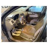 2010 Chevrolet Traverse 2LT FWD