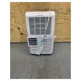 BLACK+DECKER 7500-BTU DOE (14000-BTU ASHRAE) 115-Volt White Portable Air Conditioner BLACK+DECKER 7500-BTU DOE (14000-BTU ASHRAE) 115-Volt White Portable Air Conditioner