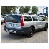 2005 VOLVO XC70 *All Wheel Drive* (NO RESERVE)