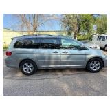 2008 HONDA ODYSSEY TOURING *No Accidents* (NO RESERVE)
