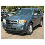 2011 FORD ESCAPE XLT *All Wheel Drive | 2 Owner | No Accidents | Prior Certified Pre-Owned* (NO RESERVE)
