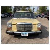1976 MERCEDES 240V