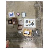 PICTURE FRAMES PICTURE FRAMES