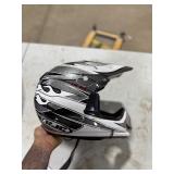 HJC HELMET (MEDIUM) HJC HELMET (MEDIUM)