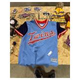 TABLE FULL OF TWINS & MINNESOTA SPORTS GEAR SWAG TABLE FULL OF TWINS & MINNESOTA SPORTS GEAR SWAG