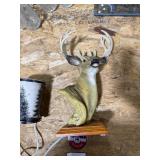 DECROTIVE LIGHT & BUCK STATUE DECROTIVE LIGHT & BUCK STATUE