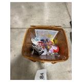 PICNIC BASKET PICNIC BASKET