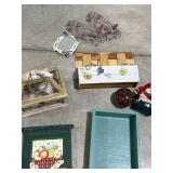 KNICK KNACKS KNICK KNACKS