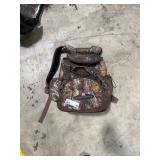 IGLOO SPORTSMAN CAMO BACKPACK IGLOO SPORTSMAN CAMO BACKPACK