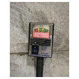 6/12 VOLT BATTERY TESTER (LOAD TESTER) 6/12 VOLT BATTERY TESTER (LOAD TESTER)