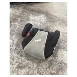 BOOSTER SEAT BOOSTER SEAT