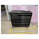 SNAP ON 7 DRAWER TOOL BOX WITH TOOLS SNAP ON 7 DRAWER TOOL BOX WITH TOOLS