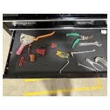 SNAP ON 7 DRAWER TOOL BOX WITH TOOLS SNAP ON 7 DRAWER TOOL BOX WITH TOOLS