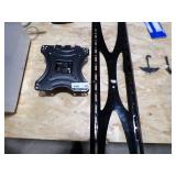 TV WALL MOUNT FOR SMALLER TVS TV WALL MOUNT FOR SMALLER TVS
