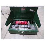 COLEMAN GAS CAMP STOVE SUPER CLEAN LIKE NEW & WATER JUG COLEMAN GAS CAMP STOVE SUPER CLEAN LIKE NEW & WATER JUG