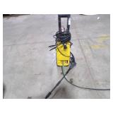 SYSTEMA TR2 1700 PSI ELECTRIC PREASURE WASHER WORKSAS IT SHOULD SYSTEMA TR2 1700 PSI ELECTRIC PREASURE WASHER WORKSAS IT SHOULD