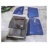3 SEMI FENDERS AND 7 MUD FLAPS 3 SEMI FENDERS AND 7 MUD FLAPS