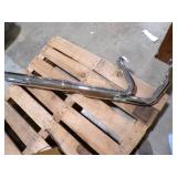 2 INTO 1 VANCE & HINES EXHAUST CHROME HEAT SHIELDS FITS 12-16 DYNA HAS A FEW LIGHT SCRATCHES BUT IN GREAT SHAPE 2 INTO 1 VANCE & HINES EXHAUST CHROME HEAT SHIELDS FITS 12-16 DYNA HAS A FEW LIGHT SCRATCHES BUT IN GREAT SHAPE