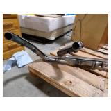 2 INTO 1 VANCE & HINES EXHAUST CHROME HEAT SHIELDS FITS 12-16 DYNA HAS A FEW LIGHT SCRATCHES BUT IN GREAT SHAPE 2 INTO 1 VANCE & HINES EXHAUST CHROME HEAT SHIELDS FITS 12-16 DYNA HAS A FEW LIGHT SCRATCHES BUT IN GREAT SHAPE