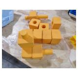 MEGA BLOCK ASST W/CAR & PEG N BLOCK TOY MEGA BLOCK ASST W/CAR & PEG N BLOCK TOY