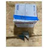 100 3"X 3" CORNER BRACKETS 100 3"X 3" CORNER BRACKETS