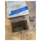 100 3"X 3" CORNER BRACKETS 100 3"X 3" CORNER BRACKETS