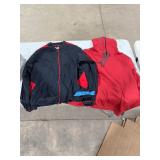 QTY 2) UNDER ARMOUR SWEATSHIRTS XL QTY 2) UNDER ARMOUR SWEATSHIRTS XL