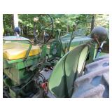 John Deere 520 Tractor
