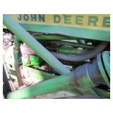 John Deere 520 Tractor