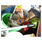 Wheelbarrow w/Accessories