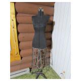 Vintage Clothing/Sewing Mannequin