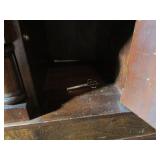 Vintage/Antique Hutch