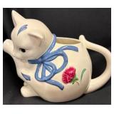 Poppies on Blue Kitten Creamer Poppies on Blue Kitten Creamer