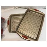 Baking pans Baking pans