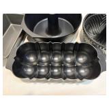 Lot of Baking Pans Lot of Baking Pans