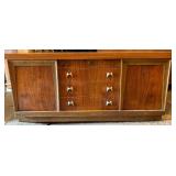 Nice Mid-Century Cedar Chest Nice Mid-Century Cedar Chest