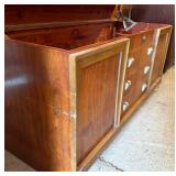 Nice Mid-Century Cedar Chest Nice Mid-Century Cedar Chest