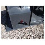 Wolverine 72" Skid Steer Grapple Bucket Wolverine 72" Skid Steer Grapple Bucket