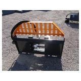 Wolverine 48" Skid Steer Hydraulic Adjustable Pallet Forks Wolverine 48" Skid Steer Hydraulic Adjustable Pallet Forks