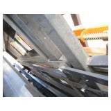 LandHonor Cattle Working Chute w/Scale LandHonor Cattle Working Chute w/Scale