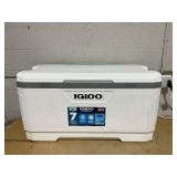 Igloo 150 Quart MaxCold Cooler XL Igloo 150 Quart MaxCold Cooler XL