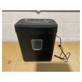 Pen+Gear 6 Sheet Cross-Cut Shredder Pen+Gear 6 Sheet Cross-Cut Shredder