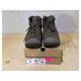 KEEN Circadia Mid WP Waterproof Hiking Boots for Men- Size 8.5 KEEN Circadia Mid WP Waterproof Hiking Boots for Men- Size 8.5