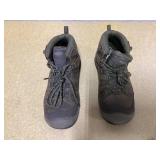 KEEN Circadia Mid WP Waterproof Hiking Boots for Men- Size 8.5 KEEN Circadia Mid WP Waterproof Hiking Boots for Men- Size 8.5