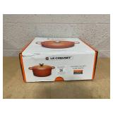 Le Creuset 7.25" Oval Dutch Oven with Lid Le Creuset 7.25" Oval Dutch Oven with Lid