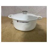 Le Creuset 7.25" Oval Dutch Oven with Lid Le Creuset 7.25" Oval Dutch Oven with Lid